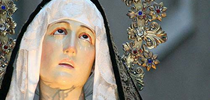 Procesión de Nuestra Señora de la Soledad en Iglesia de Santiago y Santa Águeda, Burgos